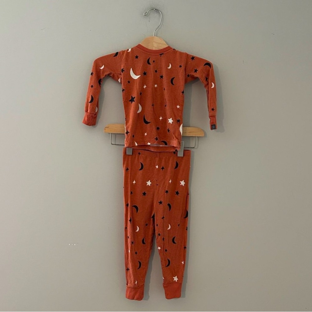 $12 ADD ON Modern moments bamboo stars and moon Pajama set 12 months